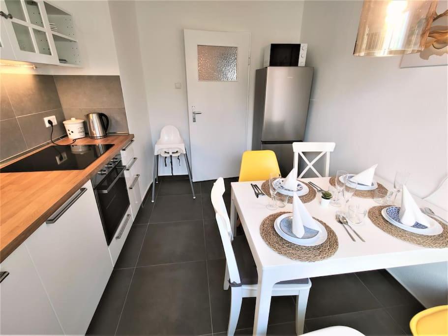2 Schoene Apartments Naehe Hauptbahnhof Karlsruhe Luaran gambar