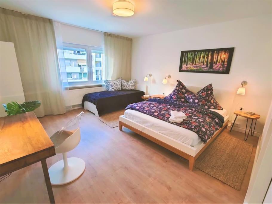 2 Schoene Apartments Naehe Hauptbahnhof Karlsruhe Luaran gambar
