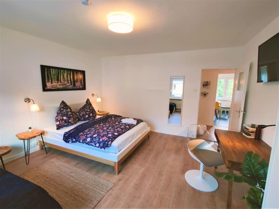 2 Schoene Apartments Naehe Hauptbahnhof Karlsruhe Luaran gambar