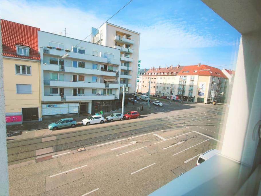 2 Schoene Apartments Naehe Hauptbahnhof Karlsruhe Luaran gambar
