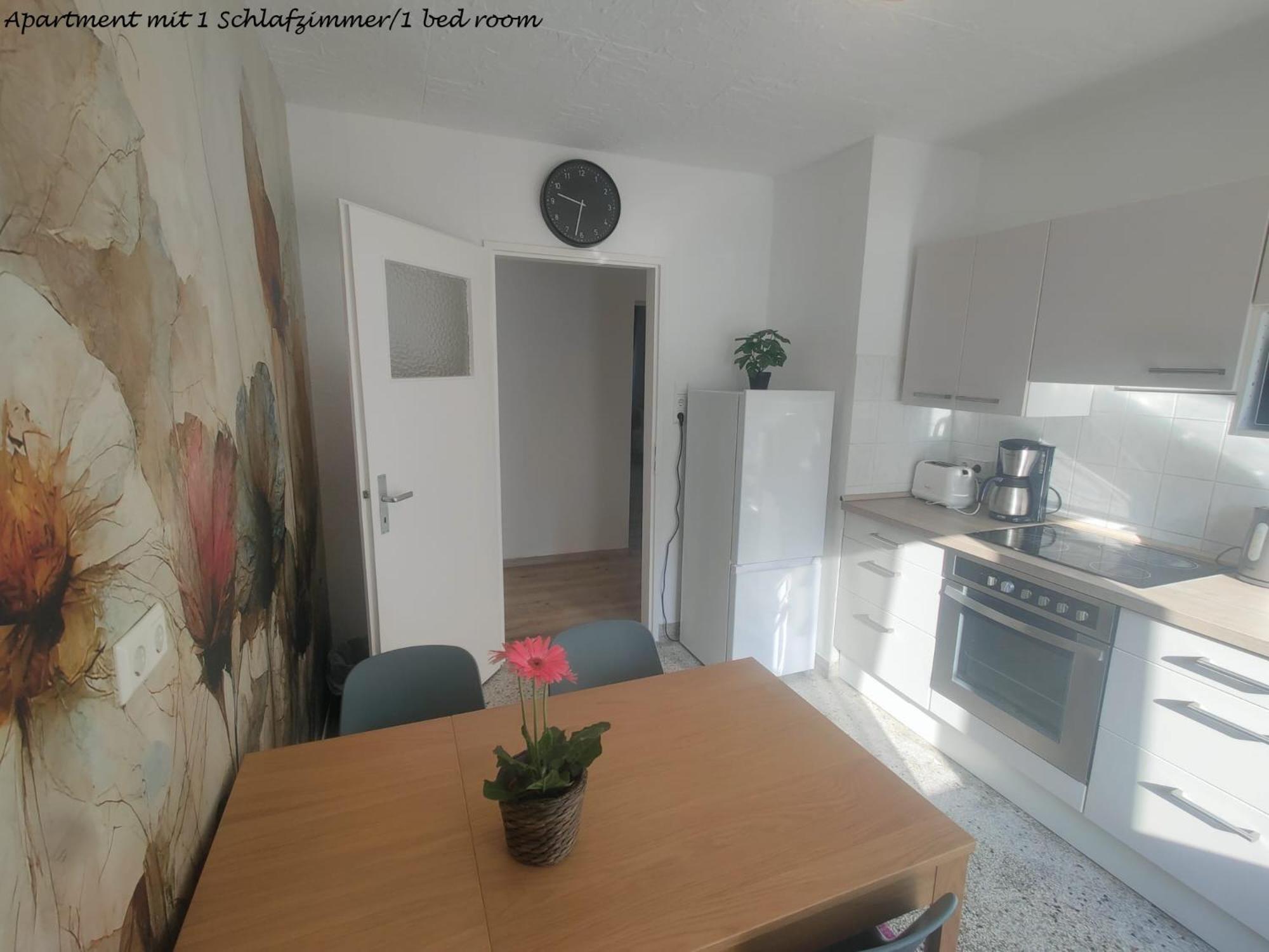 2 Schoene Apartments Naehe Hauptbahnhof Karlsruhe Luaran gambar
